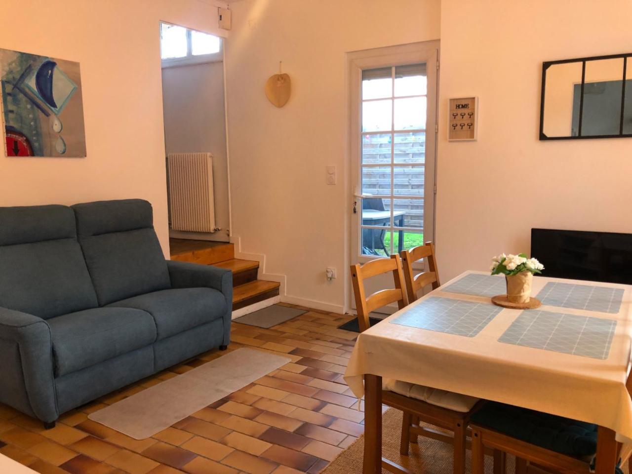 Petite Maison Avec Terrasse Jurançon 外观 照片